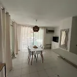 Lägenhet Superbe Cosy Vue Pieds Dans L'eau Cavalaire-sur-Mer