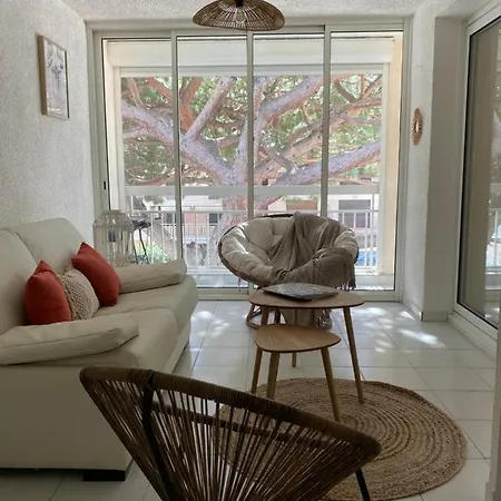 Superbe Cosy Vue Pieds Dans L'eau Lägenhet